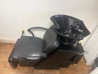 Salon Shampoo Bowl & Chair very good condition