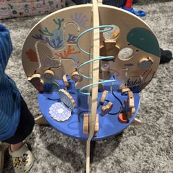 Manhattan Deep Sea Adventure Toy