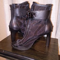 Brand New Black Heels 