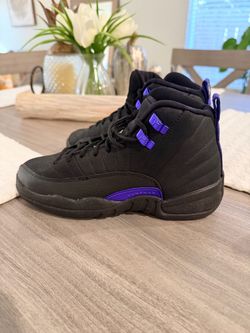 Air Jordan 12 Retro Black Purple Sneakers