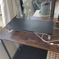 Satechi 4 USB Hub Stand