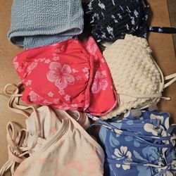 6 Bikini Sets