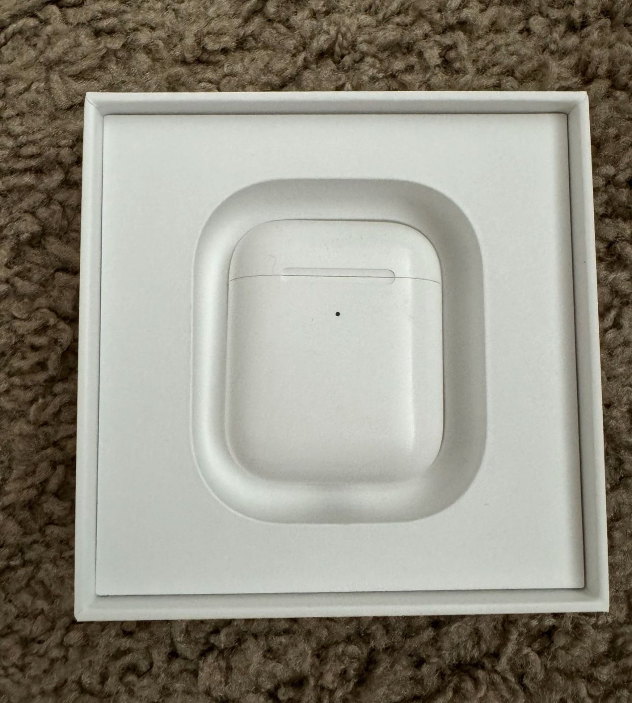 AirPods Wireless Charging Case (Case Only)