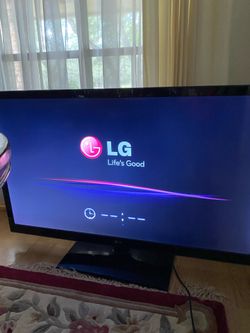 LG 55” LED TV (Model 55LW5300)