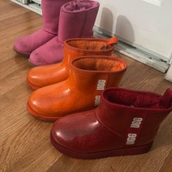 Uggs Size 4