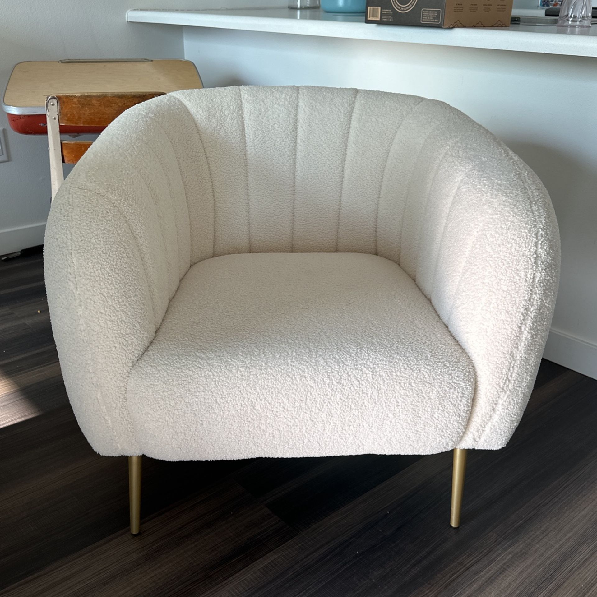 Fuzzy Bear chair