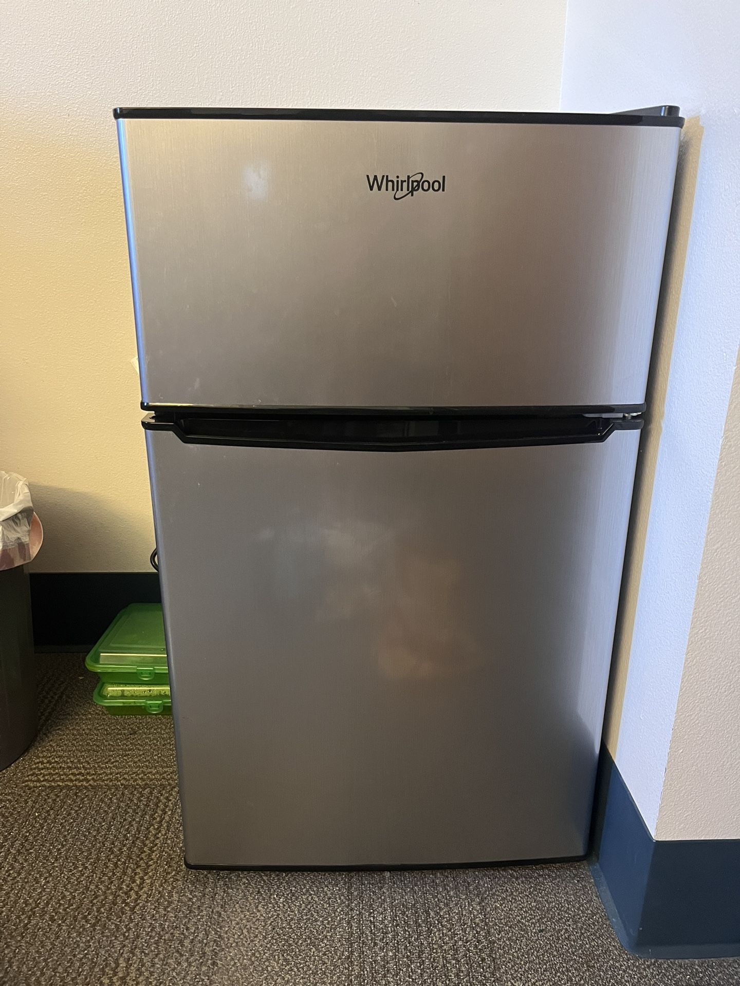 Whirlpool Mini Refrigerator
