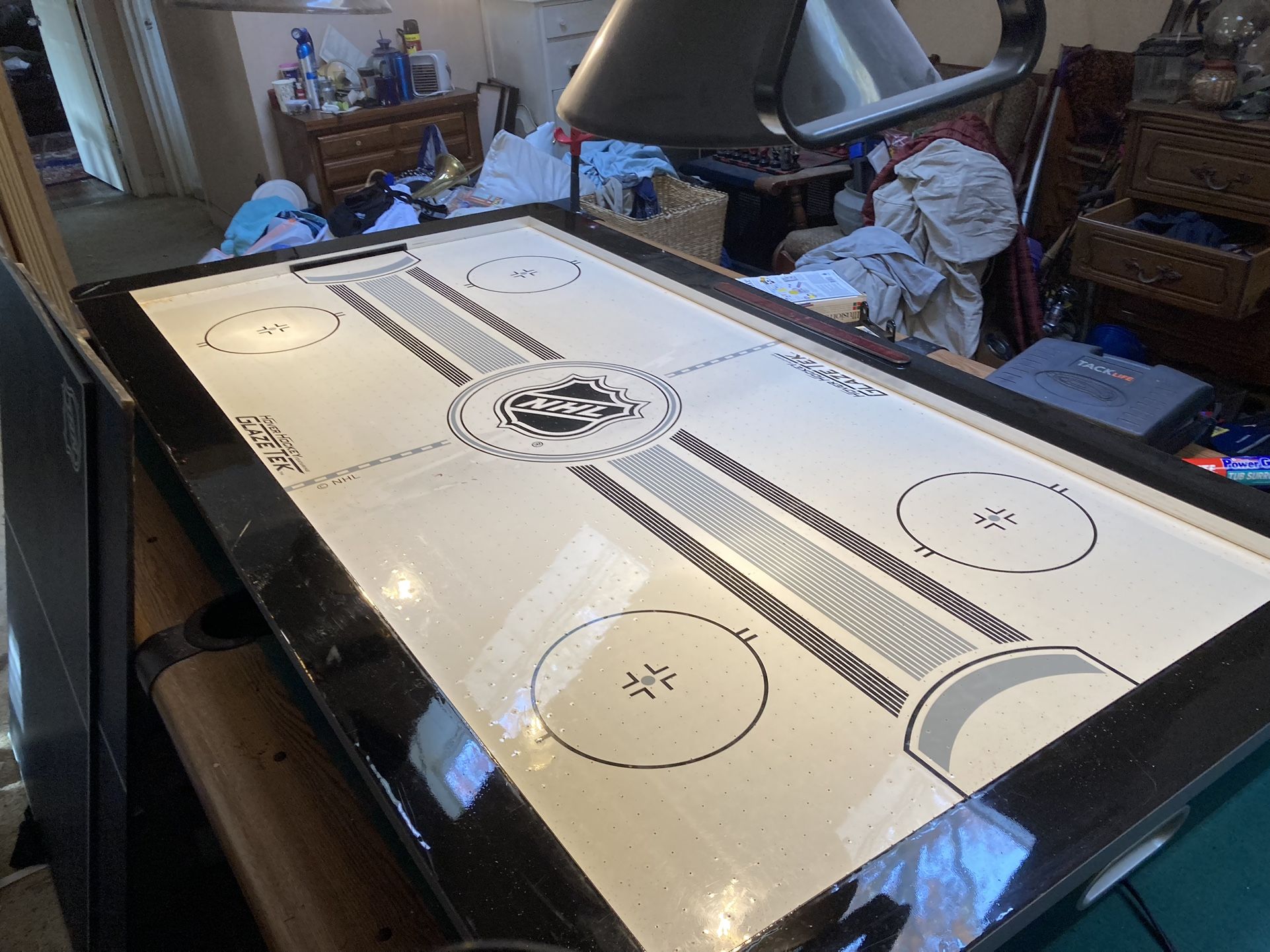 Air Hockey Table