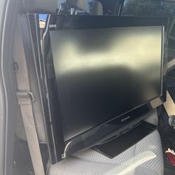 Panasonic 30 Inch Tv With 2 Hdmi Ports With Remote
