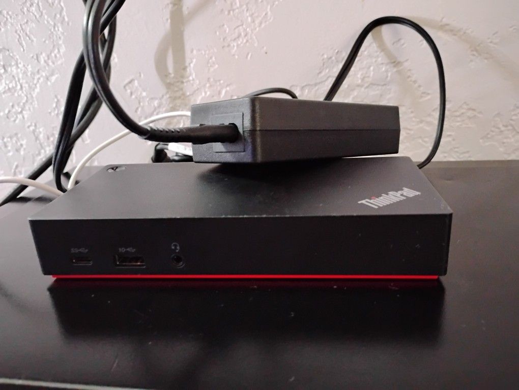 Lenovo Think Pad USB-C Dock Gen 2