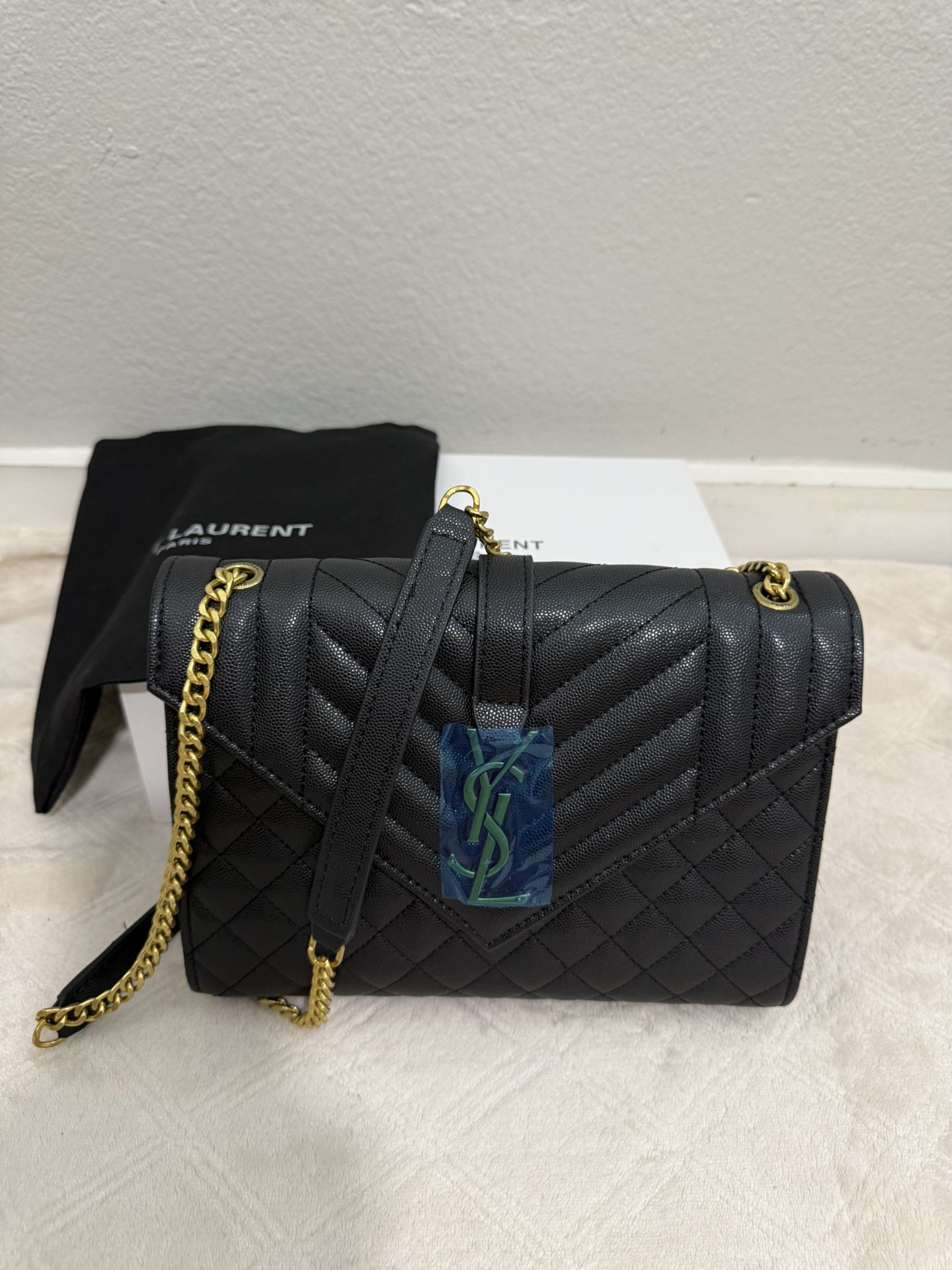 Black Clutch 