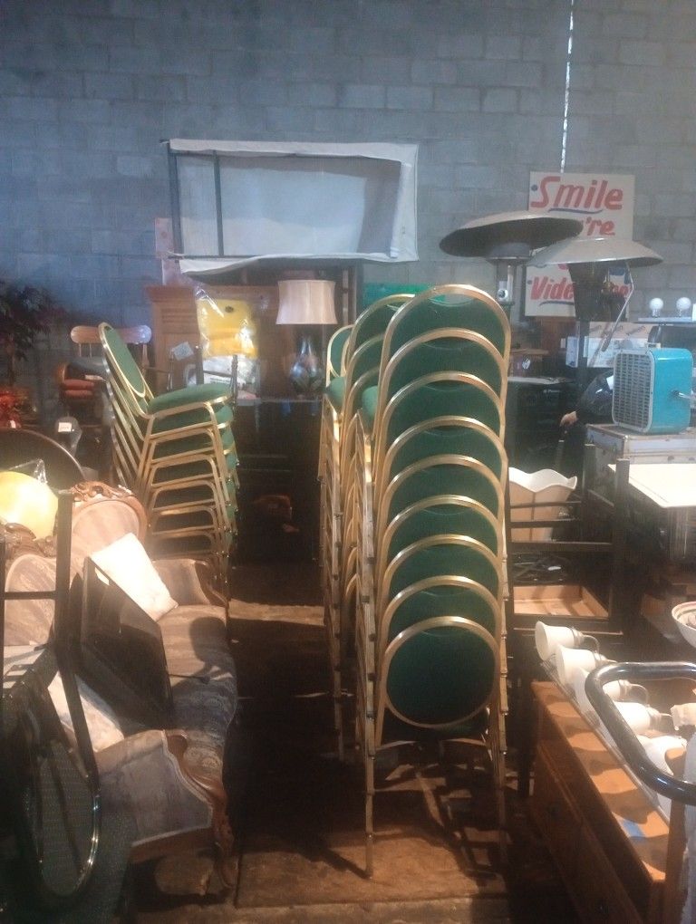 Event Chairs πͺ Or Banquet Or Church Chairs