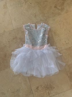 Girls dress size 4t
