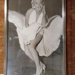 Marilyn Monroe Poster Frame Very Cool $30