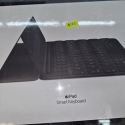 Apple Smart Keyboard for iPad 7,8,9 gen iPad pro 10.5inch iPad air 3rd gen - Black