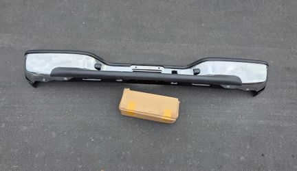 99-07 Chevrolet Silverado Gmc Sierra Rear Bumper Defensa Trasera Chevy