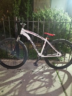 Schwinn mountain bike