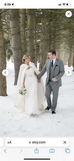 Classic Bridal Cape Wedding Cloak Satin With Fur Trim