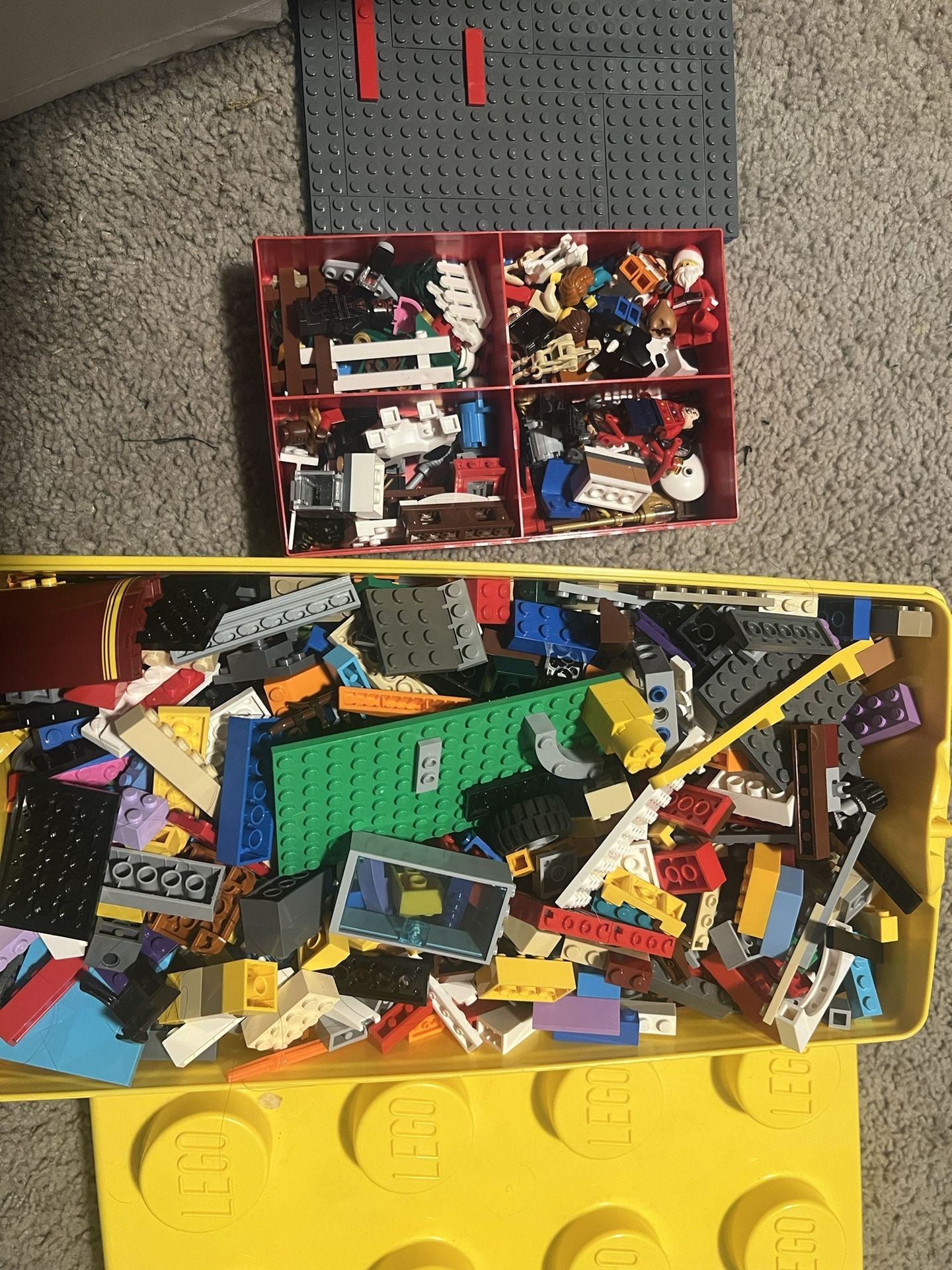 Selling Some LEGO Figures And Pieces