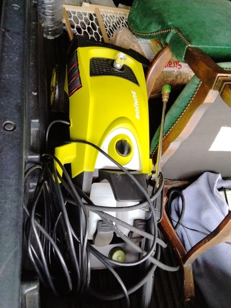 Pressure Washer