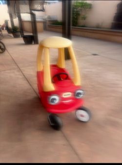 Little tikes car