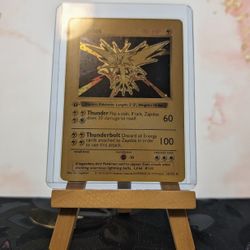  Pokémon Card Zapdos 1st Edition 1999 Base Set