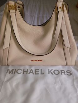 New MICHAEL KORS Purse