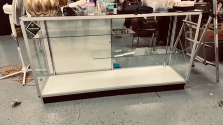 Display case