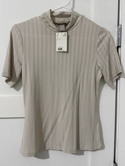 H&M Ribbed Mock Neck Top Size Small