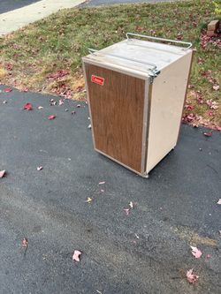Vintage Coleman camper style metal cooler