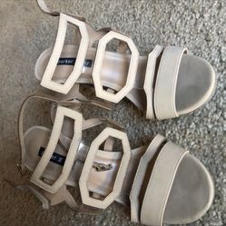 Nude Heels Size 5.5