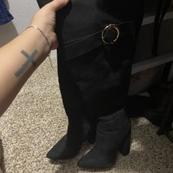 Black High knee Boots