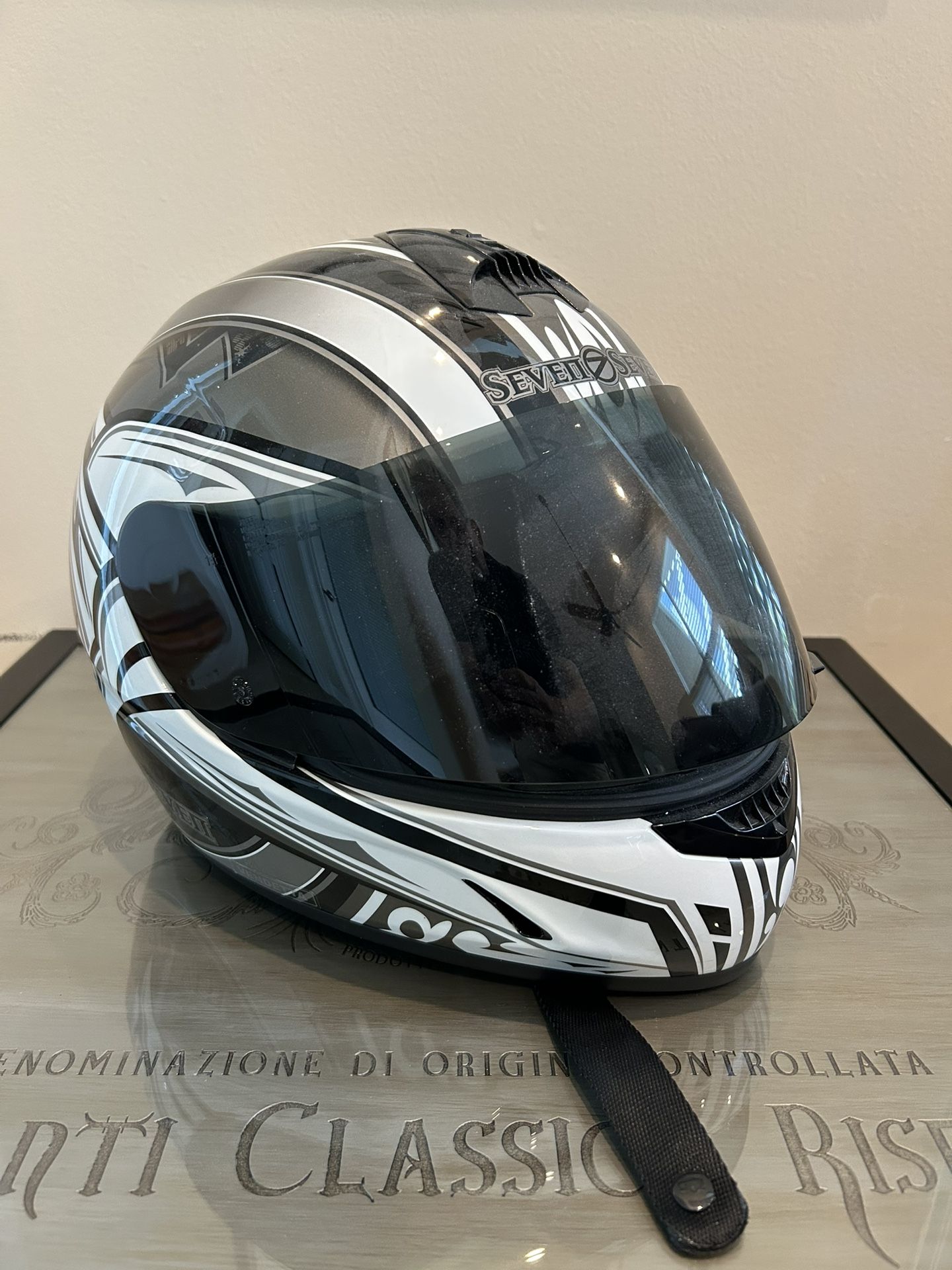 Motorcycle Helmet Size Medium