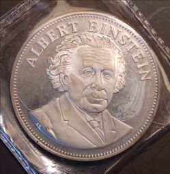 Albert Einstein (1879–1955)   The Franklin Mint
​Year Issued: 1970  
 .925 sterling silver