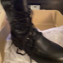 Womens Boots Size 8