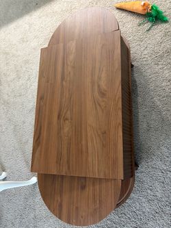Oval Wood-Finish Coffee Table With Storage Compartment And Lifting Top