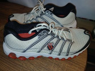 K-Swiss Running Sneakers