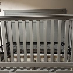 Baby crib