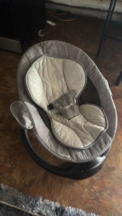 Baby swing