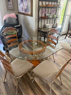 Dining Table Set