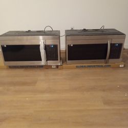 2 Samsung Microwaves