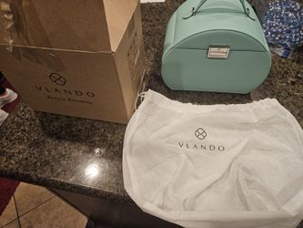 Vlando Jewlery Box