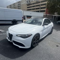 2023 ALFA ROMEO GIULIA