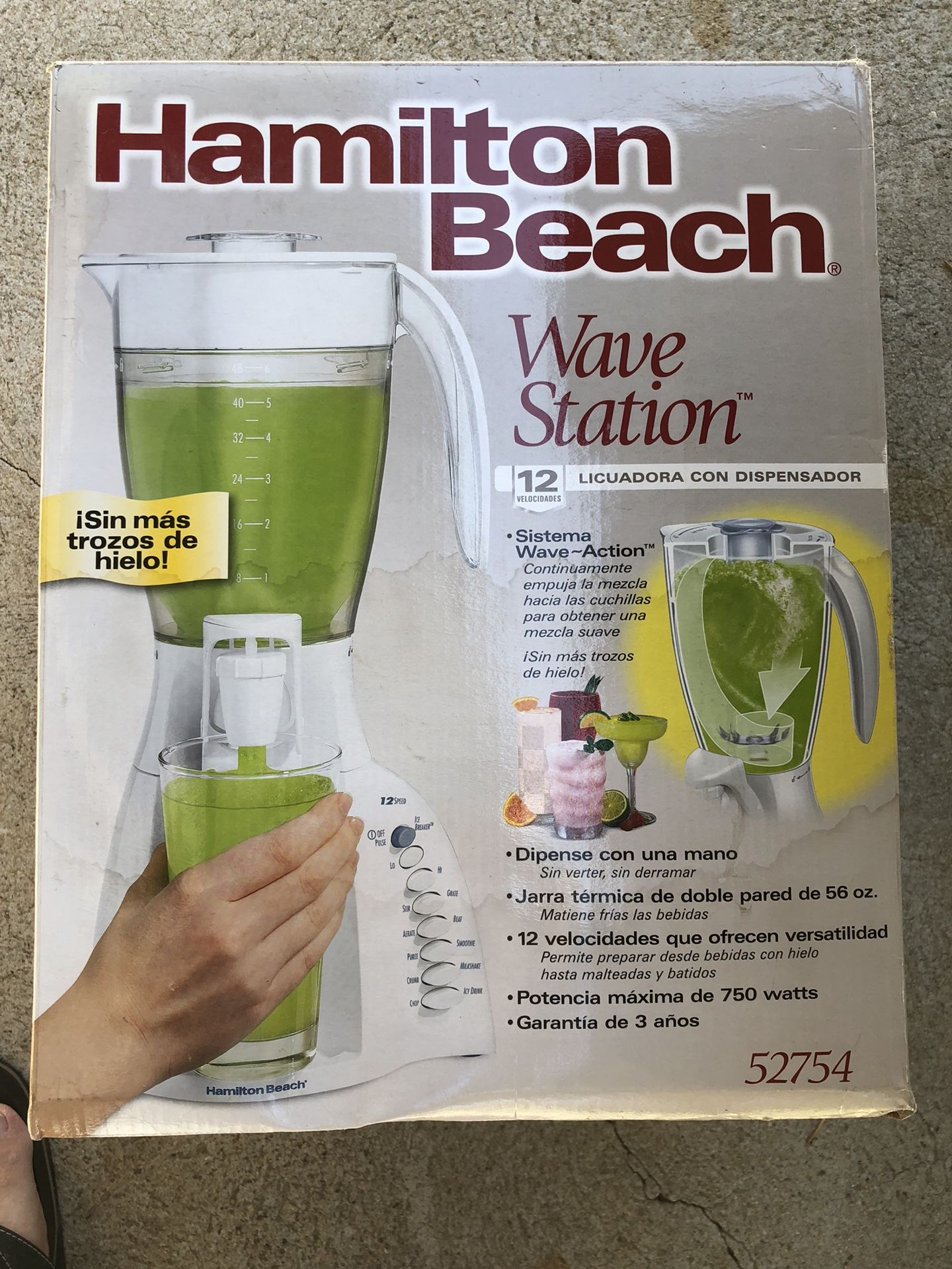 Hamilton Beach Wave Station 12 speed blender