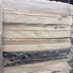 SALE! ✨ KING MATTRESS SAATVA CLASSIC 