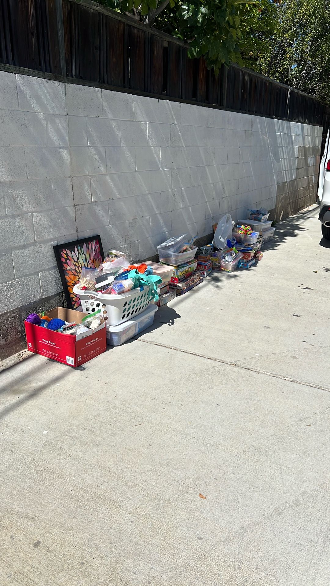 FREE art Supplies, Toys And Games