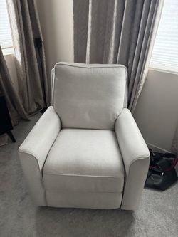 Reclining chair with swivel capacity cloud white