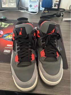 Air Jordan 4