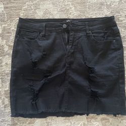   Woman’s Skirt-Size Large