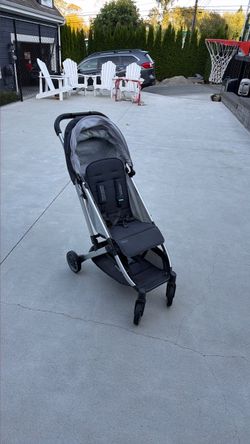 UPPAbaby MINU Travel Stroller – $100